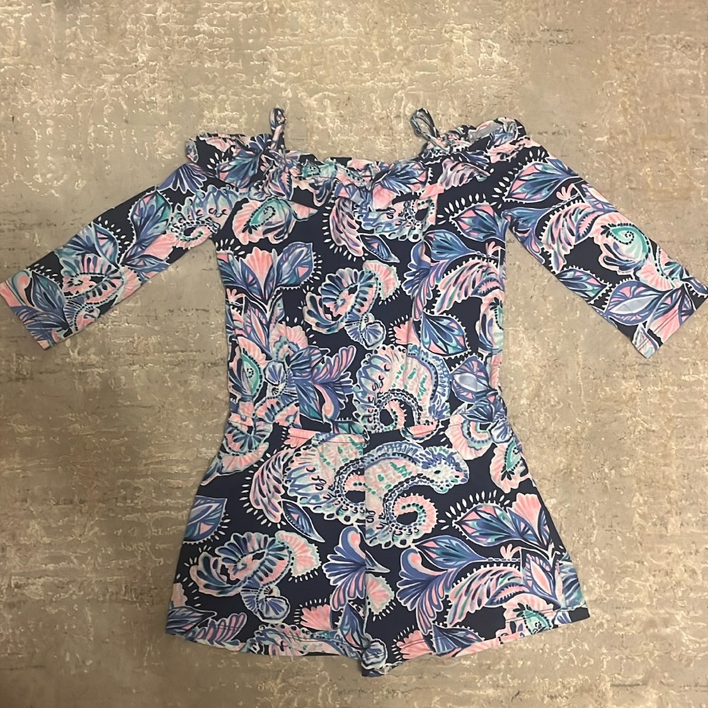 Girls Lilly Pulitzer size Large 8-10 cotton romper. Never worn